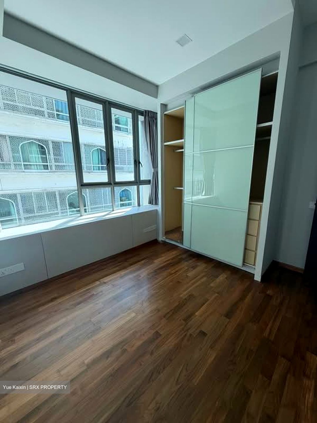 Suffolk Premier (D11), Apartment #566350011